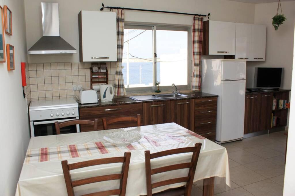 Fiesta Apartment Seaview Mellieħa Екстериор снимка