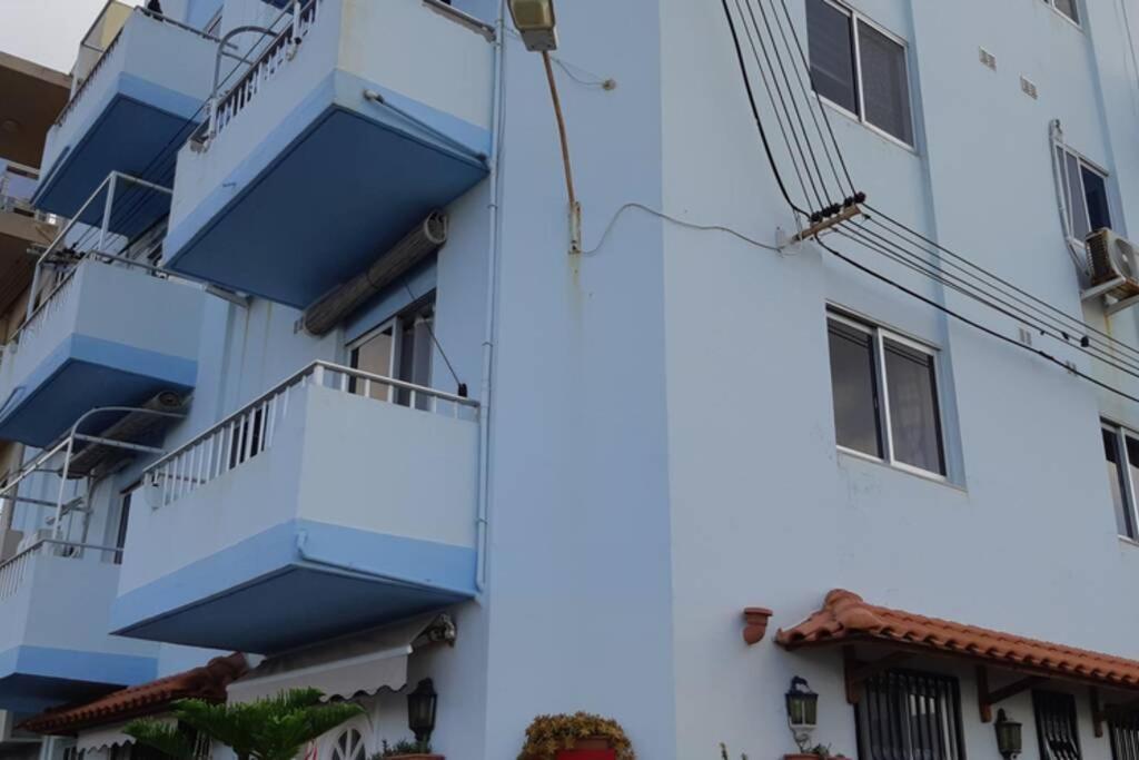 Fiesta Apartment Seaview Mellieħa Екстериор снимка